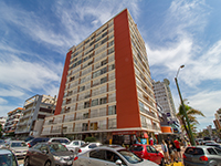 Edificio Kennedy en Peninsula 8528 1 grande