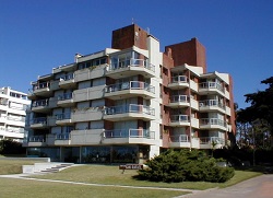 Edificio San Rafael en Brava 4036 1 grande