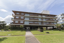 Costanero en Mansa 3550 1 grande